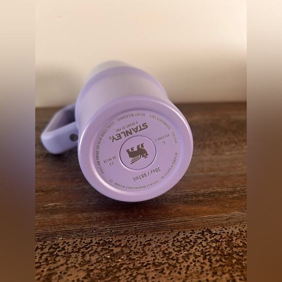 Stanley Quencher H2.0 Tumbler 30 oz. Purple - Picture 3 of 5